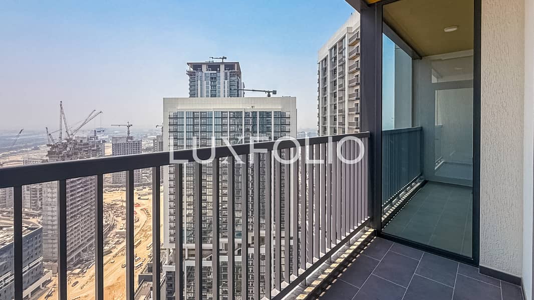 Luxury 2 BR Plus Study | Sleek & Spacious