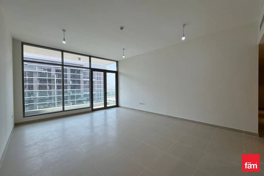 Vacant | Spacious Unit | Boulevard View