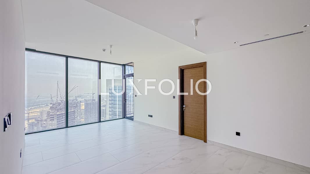 Luxury 2 BR Plus Study | Sleek & Spacious - Image 6