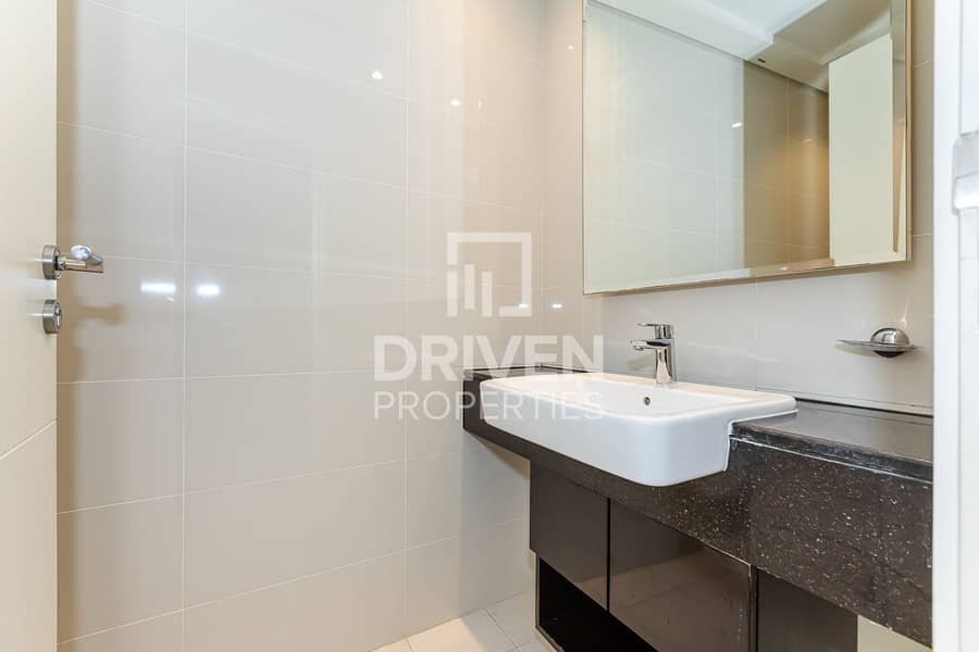 Distinct Layout | Panoramic Views | Strong ROI - Image 10