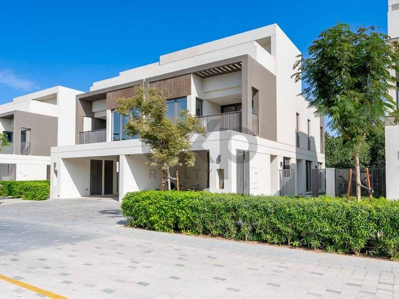 NEW & EXCLUSIVE, Close Kitchen | View Today