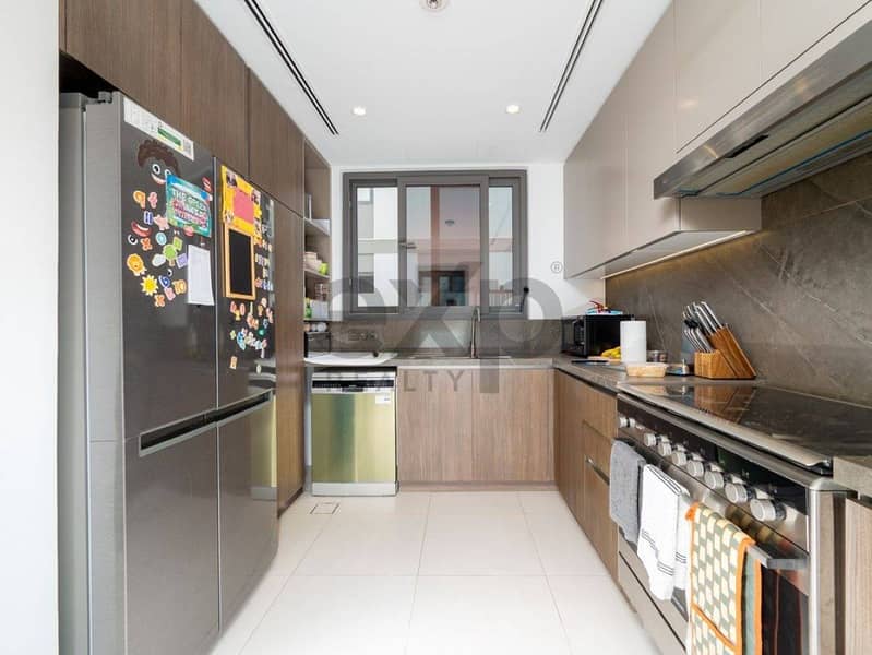 NEW & EXCLUSIVE, Close Kitchen | View Today - Image 6
