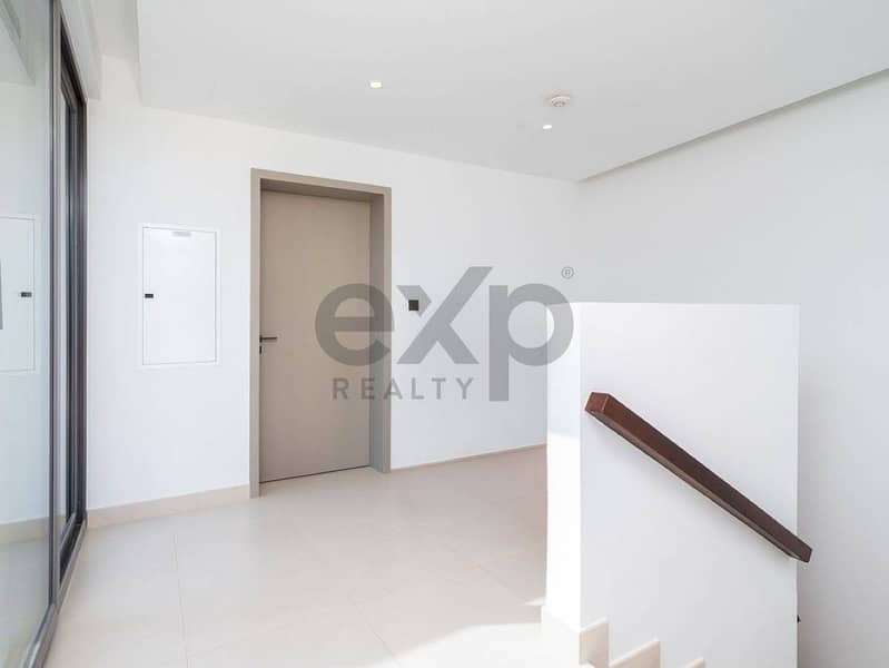 NEW & EXCLUSIVE, Close Kitchen | View Today - Image 9