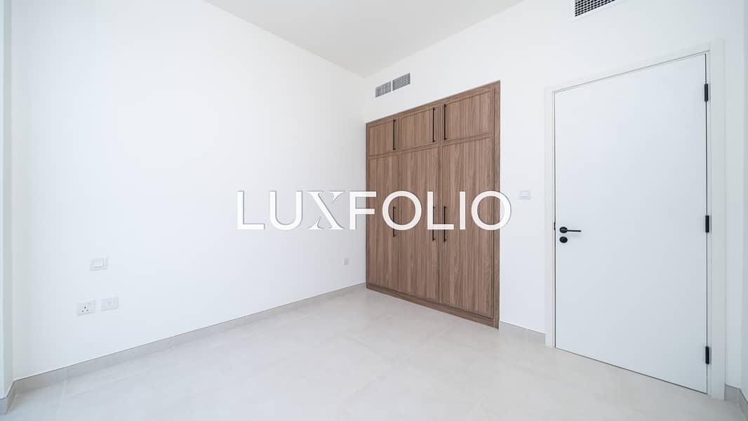 Modern | Family Friendly | Close to Amenities - Image 12