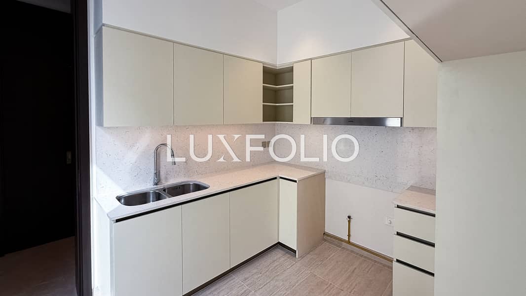 Corner Plot | Burj Khalifa View | Ready To Move - Image 15