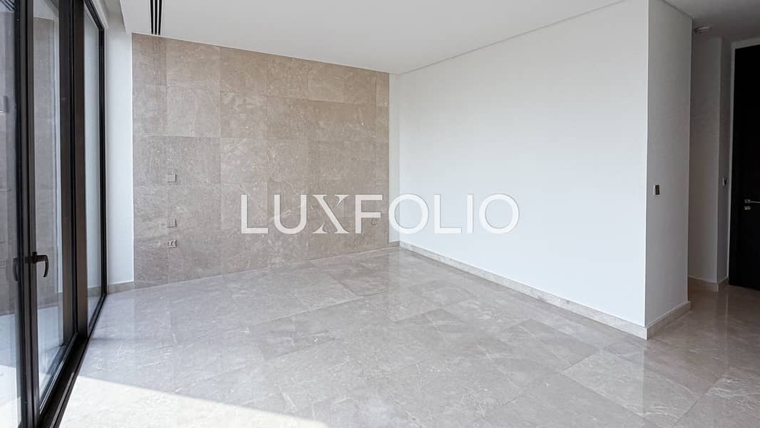 Corner Plot | Burj Khalifa View | Ready To Move - Image 19