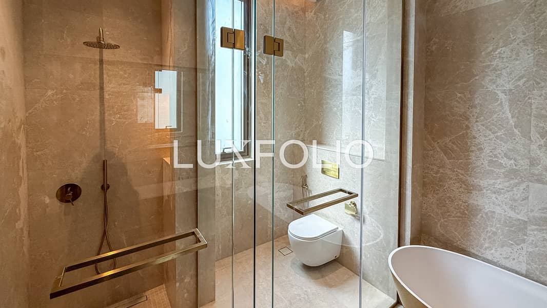 Corner Plot | Burj Khalifa View | Ready To Move - Image 22