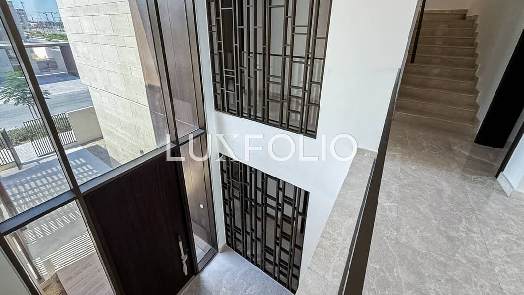 Corner Plot | Burj Khalifa View | Ready To Move - Image 36