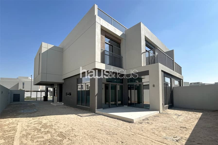 Spacious | Brand New | Ready to Move In