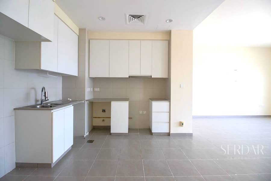 Spacious Townhomes | Single Row | Ready to Move - Image 6