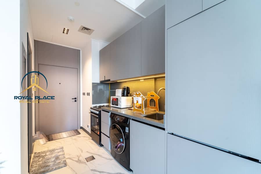 Spacious Studio in MAG 900 – Perfect Urban Retreat