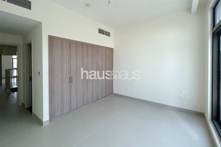 Spacious | Brand New | Ready to Move In - Image 7