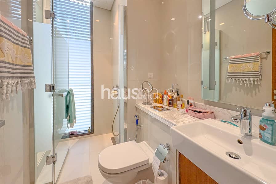 Single - Row | Fully Furnished | 4 Bed + Maids - Image 18