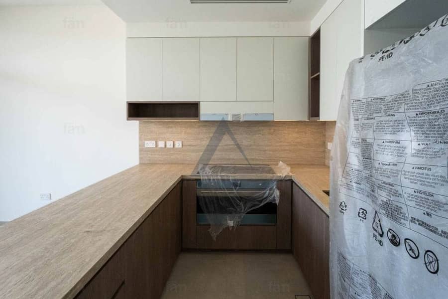 PRIME LOCATION | VACANT | 3BHK + MAIDROOM - Image 6