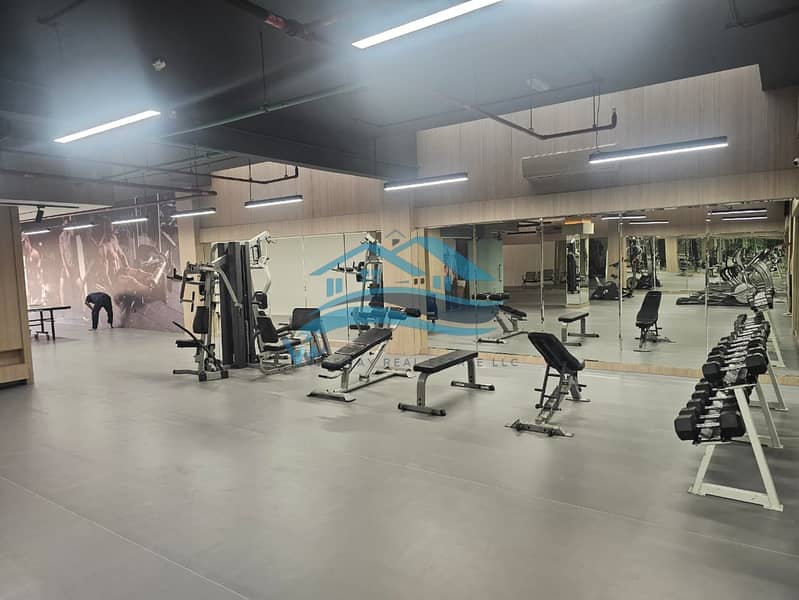 Ready to Move | Luxurious 1BR | Closed Kitchen | Prime Location - Image 11