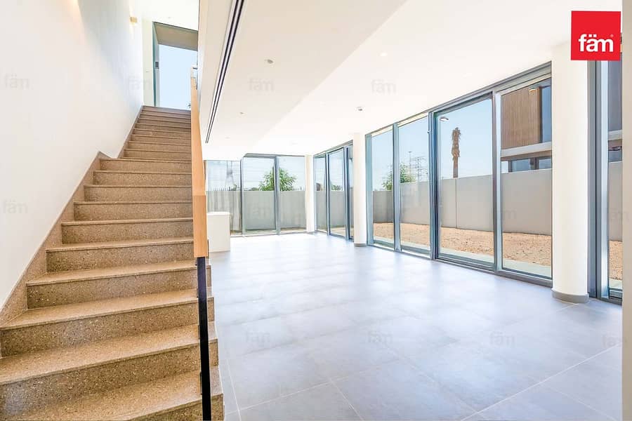 Modern Family Villa | Single Row | Vacant - Image 6