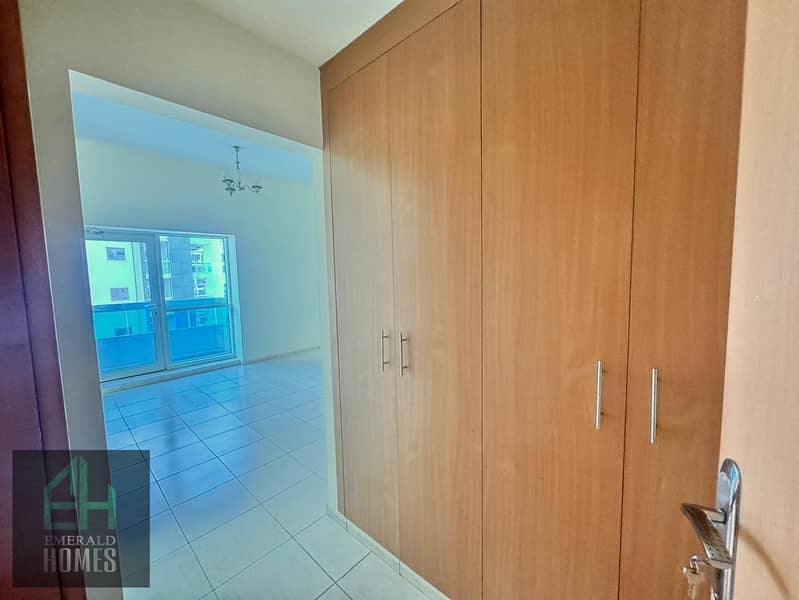 SPACIOUS | 1 BHK FOR SALE | READY TO MOVE IN AXIS BUILDING - Image 9