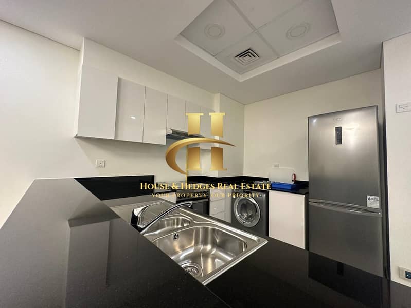 BRIGHT OPTION READY TO MOVE |N NEAT AND CLEAN APARTMENT - Image 7