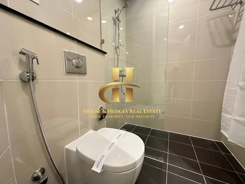 BRIGHT OPTION READY TO MOVE |N NEAT AND CLEAN APARTMENT - Image 15