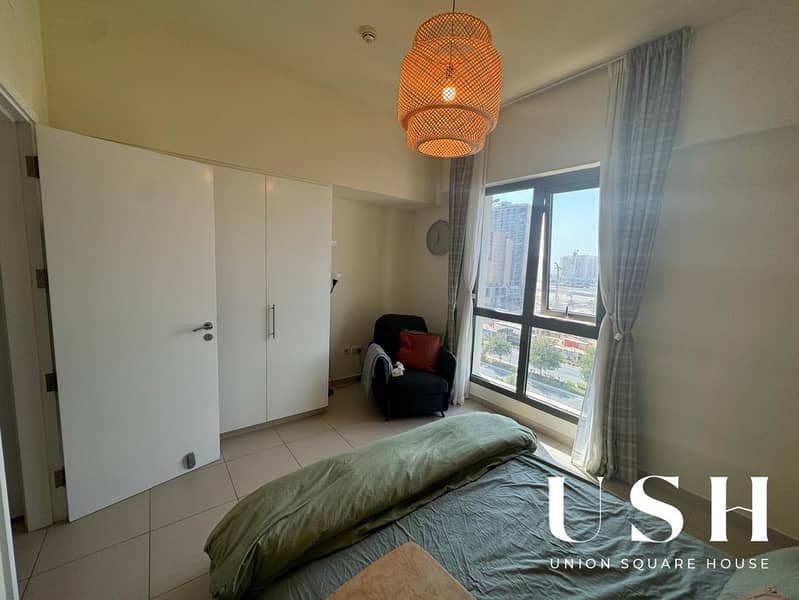 Stylish 2 Bed | Boulevard Views | Fully Furnished - Image 10