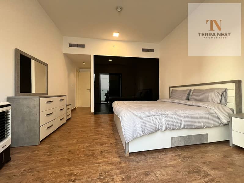 LUXURIOUSLY FURNISHED | POOL VIEW | STORAGE ROOM | BIG BALCONY