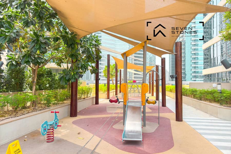 Burj Khalifa View | High Floor | Unfurnished - Image 17