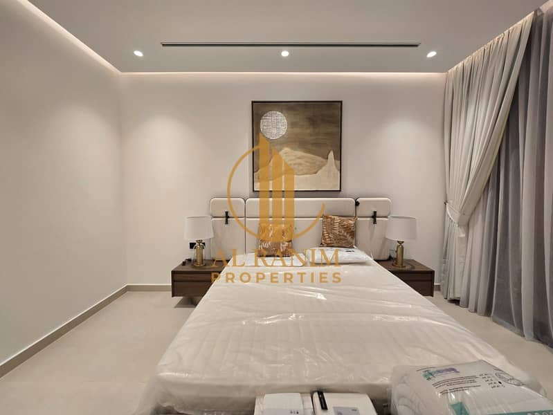 BRAND NEW | SPACIOUS LAYOUT | READY TO MOVE - Image 18