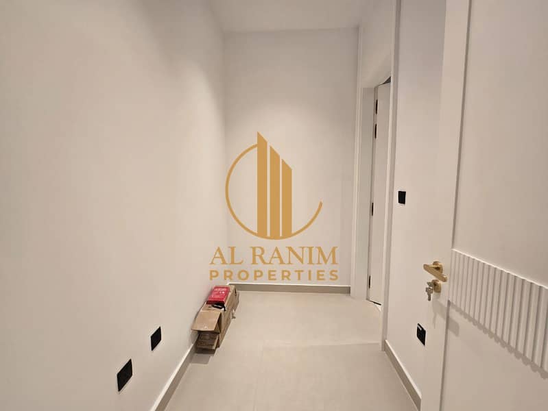 BRAND NEW | SPACIOUS LAYOUT | READY TO MOVE - Image 24