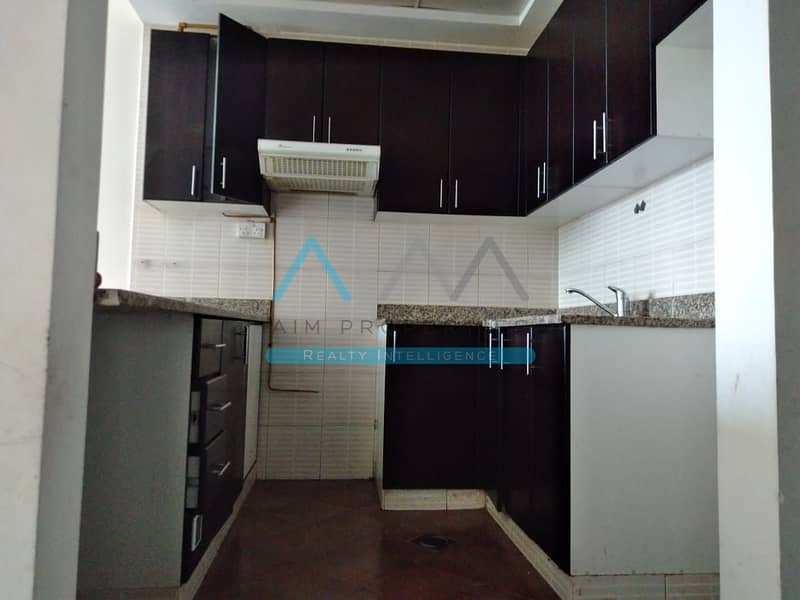 Vacant & Ready to Move 1BHK | Generous Layout Opposite LuLu Mall | Le Presidium, DSO - Image 9