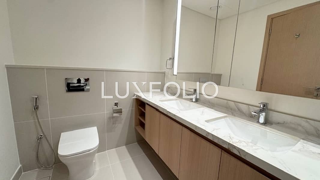 Burj view | Brand new | Chiller free - Image 10