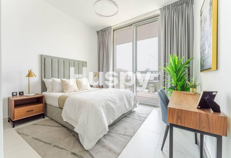 Upgraded | Furnished | Vacant - Image 10