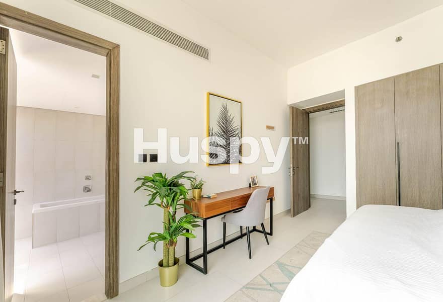 Upgraded | Furnished | Vacant - Image 15