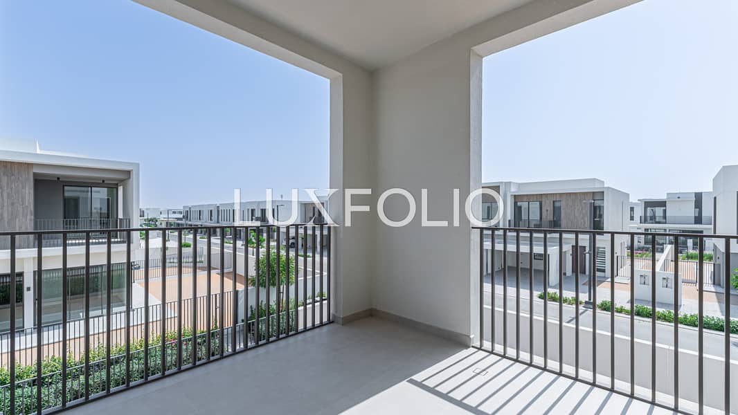 Huge Plot | Ready to Move | Corner Unit - Image 10