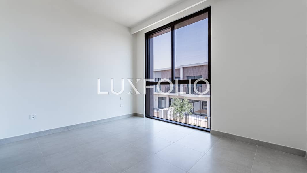 Huge Plot | Ready to Move | Corner Unit - Image 11