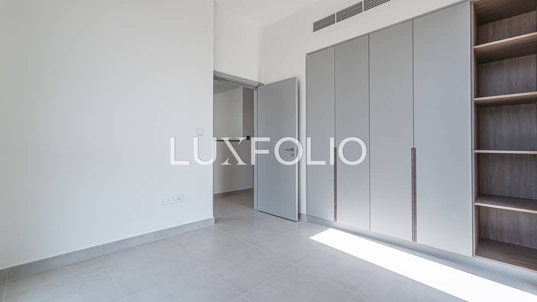 Huge Plot | Ready to Move | Corner Unit - Image 18