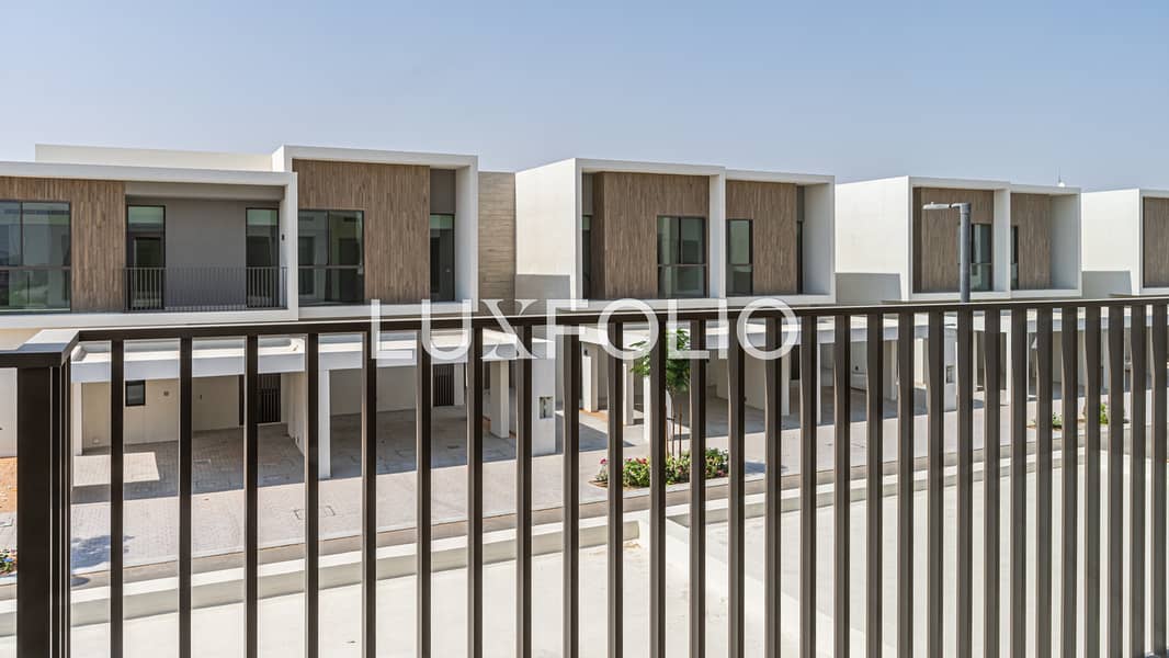 Huge Plot | Ready to Move | Corner Unit - Image 22