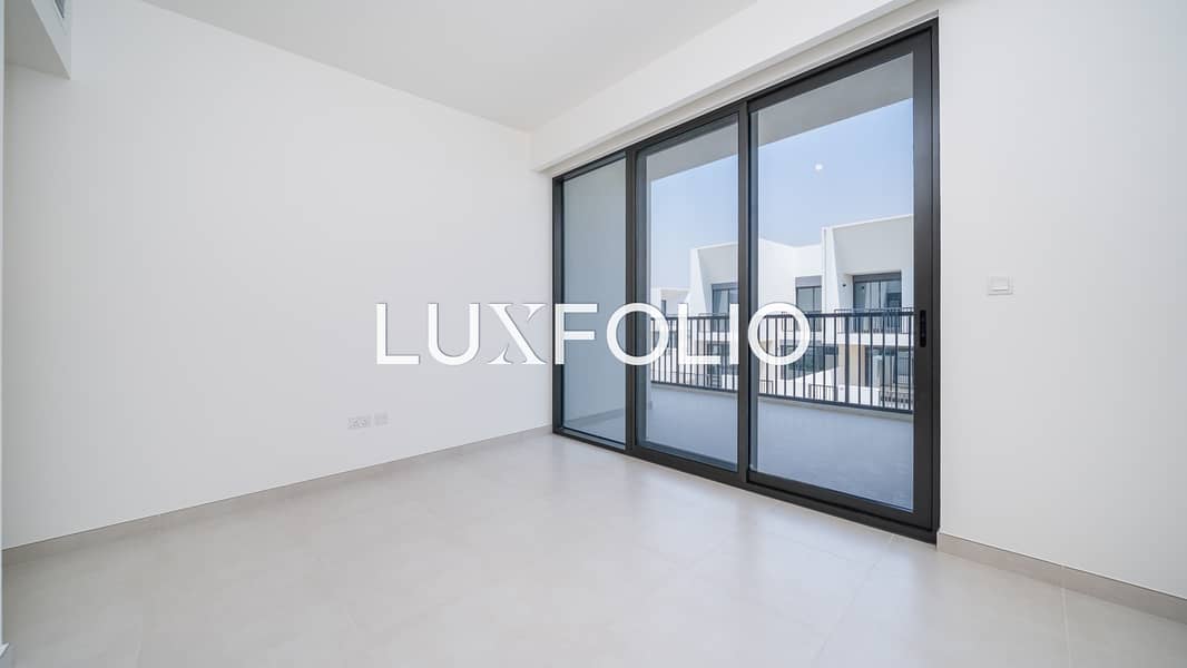 Modern | Close to Amenities | Family Friendly - Image 25