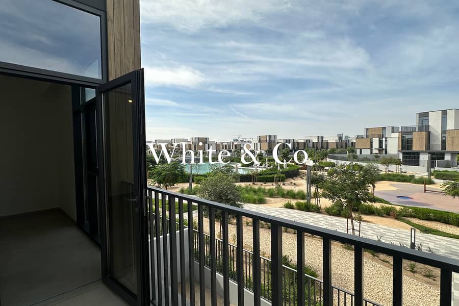 Prime Location | Vacant | Lagoon Views