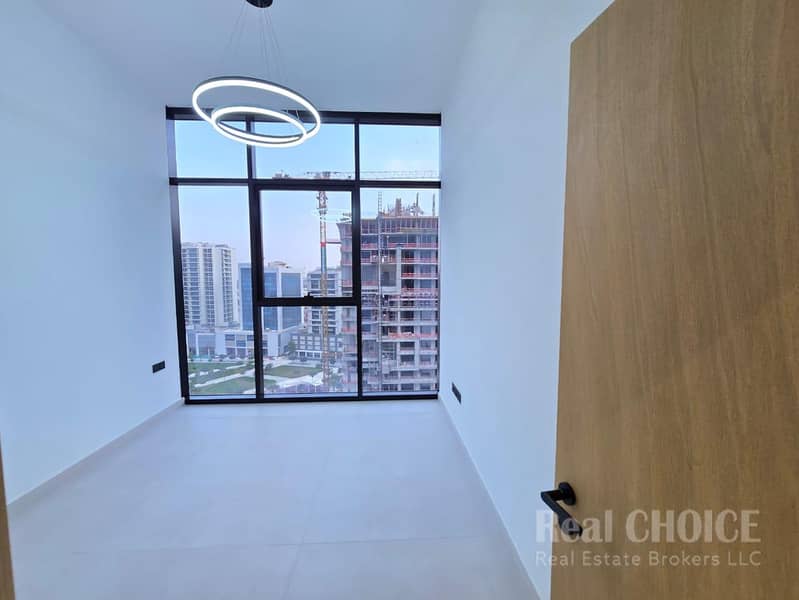 Brand-New 3BR Residence | Storage | Business Bay