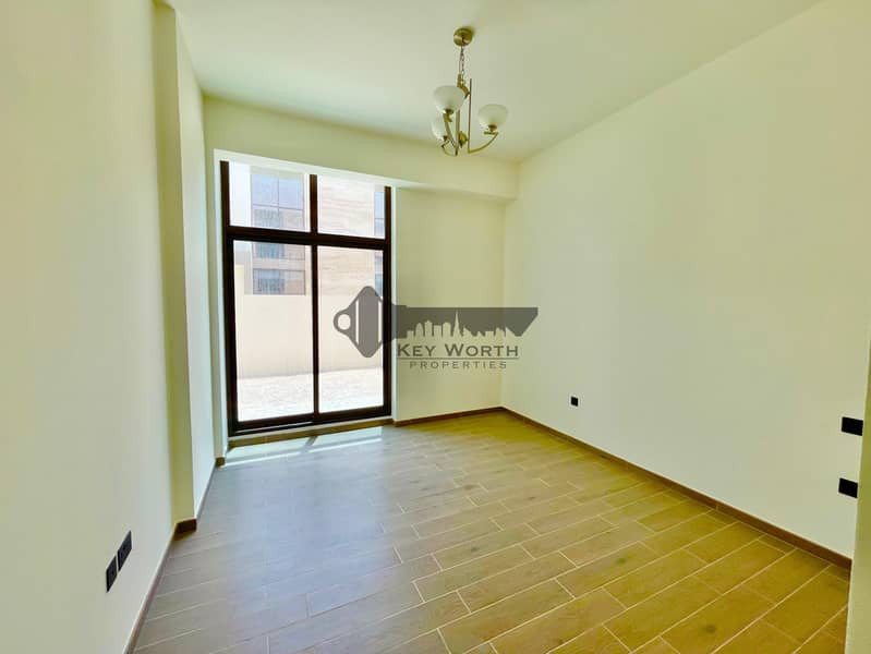 Brand new & Spacious 4BR | Premium finishes | Ready to move ! - Image 8