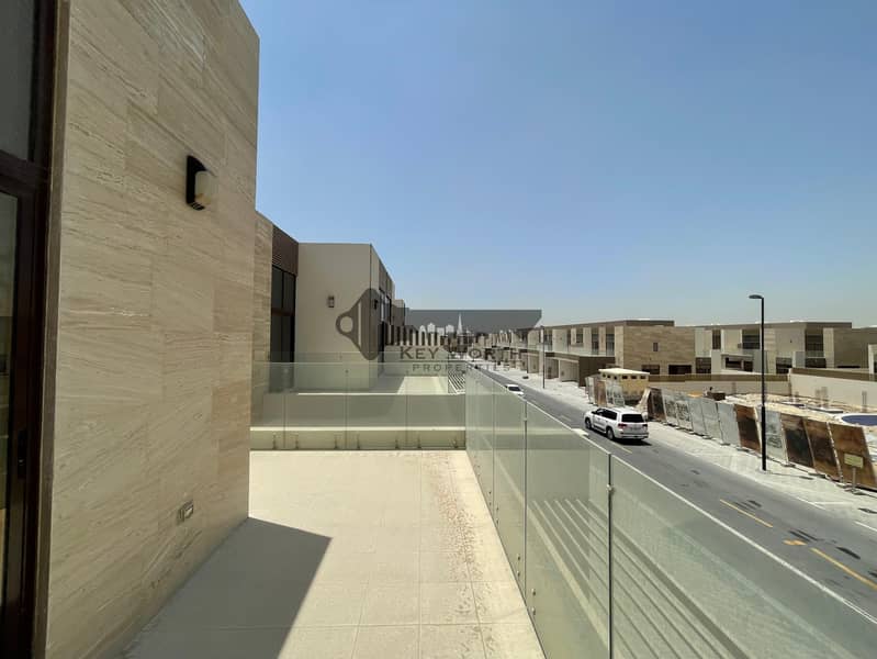 Brand new & Spacious 4BR | Premium finishes | Ready to move ! - Image 17