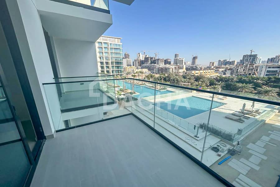 POOL VIEW | SPACIOUS UNIT | VACANT
