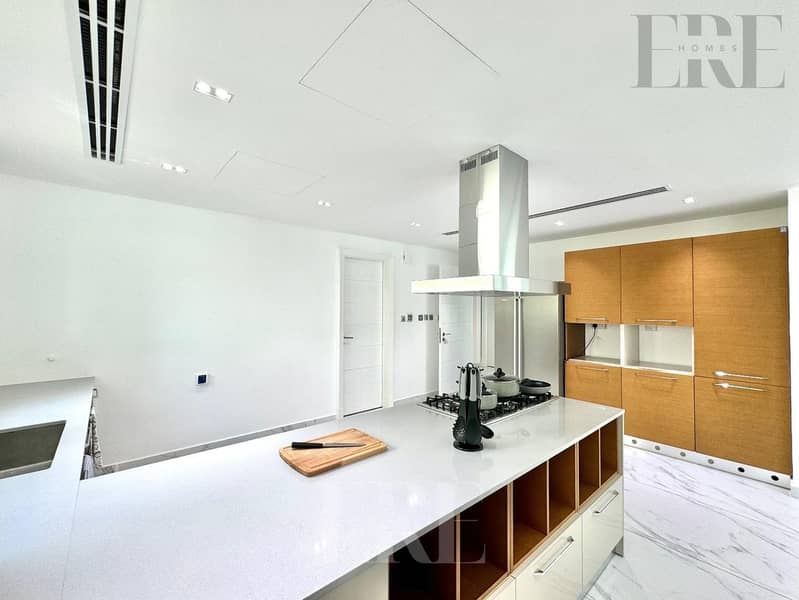 NEWLY RENOVATED | FULLY-FURNISHED | LAKE VIEW - Image 13