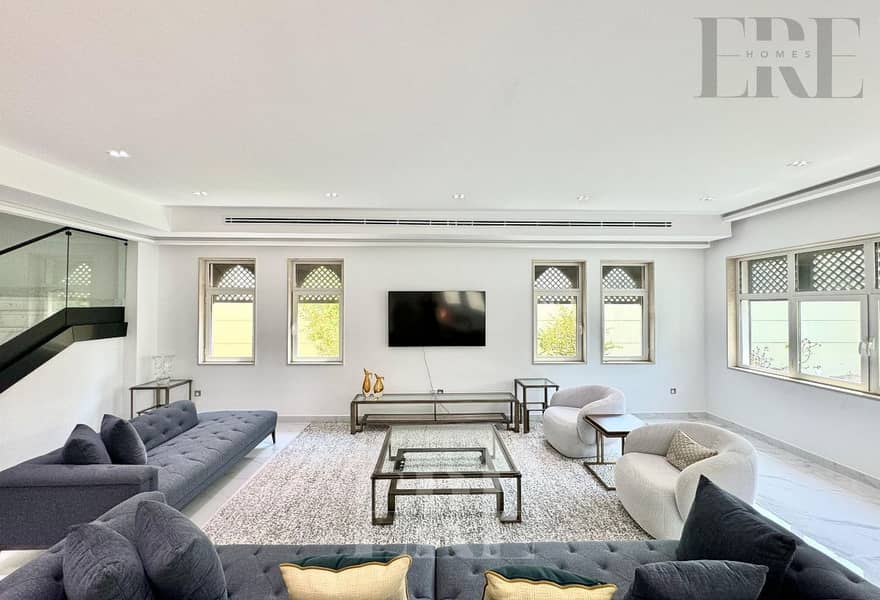 High End | Vastu | District 3 | Renovated