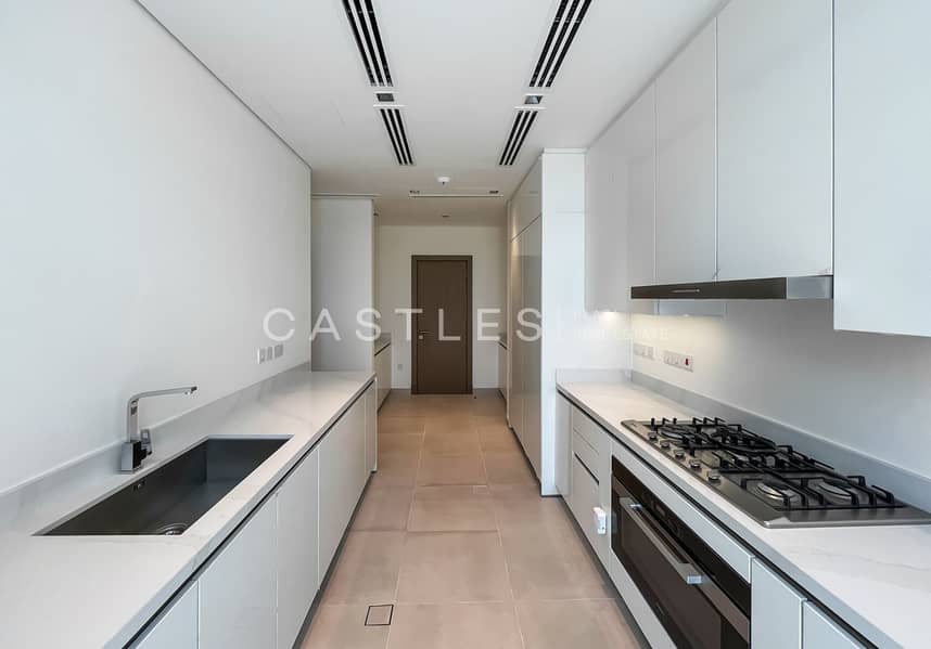 Brand New | Ready To Move In | Contemporary Villa For Rent - Image 10