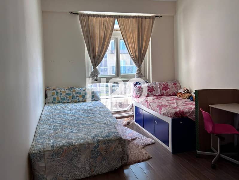 5 MINS TO METRO | PRIME LOCATION | CHILLER FREE