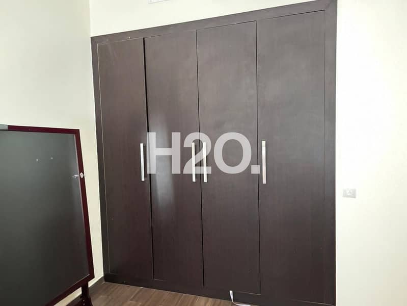 5 MINS TO METRO | PRIME LOCATION | CHILLER FREE