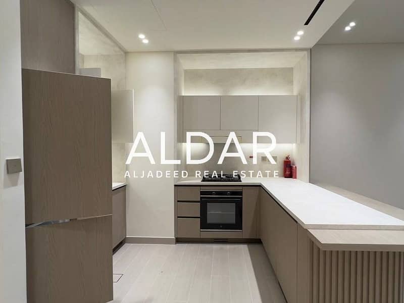 Brand New | Private Pool | Burj Khalifa View - Image 8