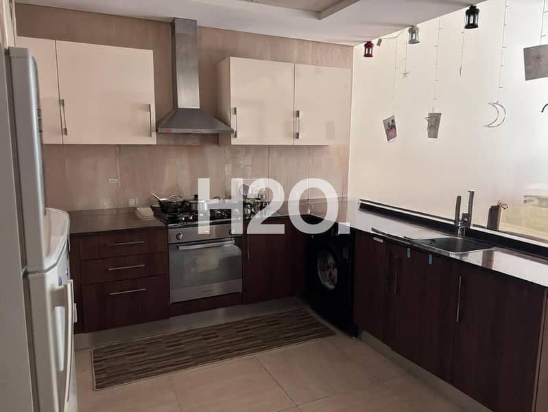 5 MINS TO METRO | PRIME LOCATION | CHILLER FREE - Image 6