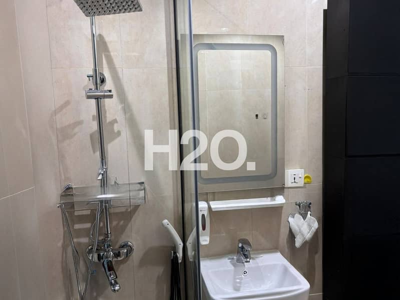 5 MINS TO METRO | PRIME LOCATION | CHILLER FREE - Image 10